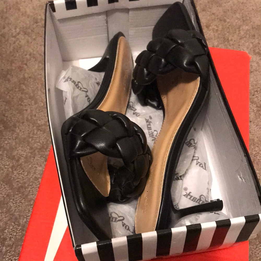 Black heels
